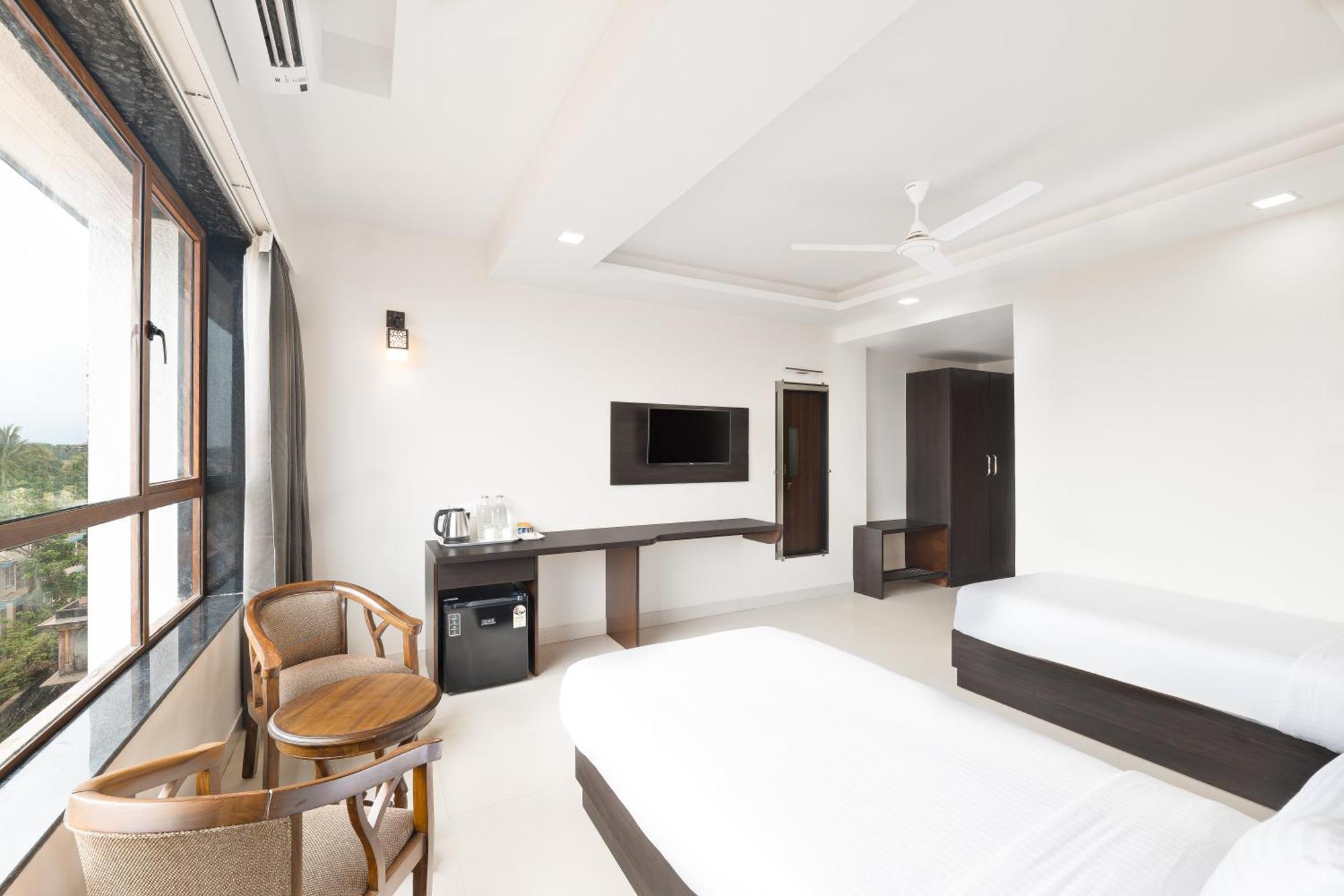Bsg Porvorim Regency Hotel Goa Buitenkant foto