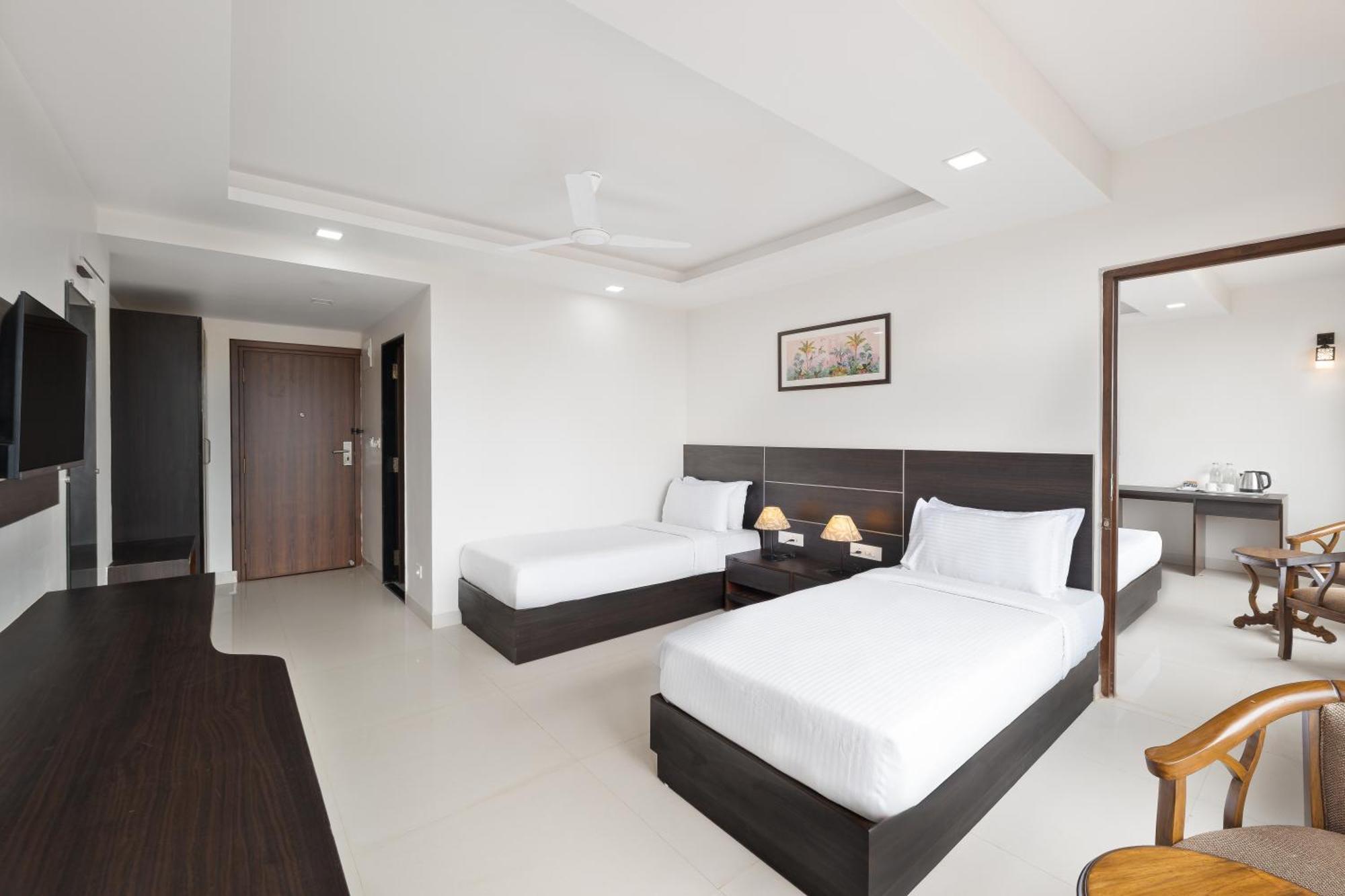 Bsg Porvorim Regency Hotel Goa Buitenkant foto